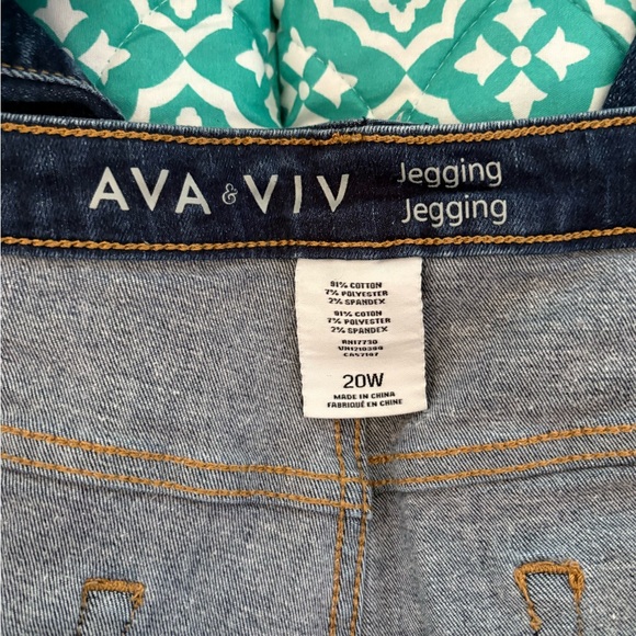 Ava & Viv Women's Blue Denim Jeans - Picture 3 of 6